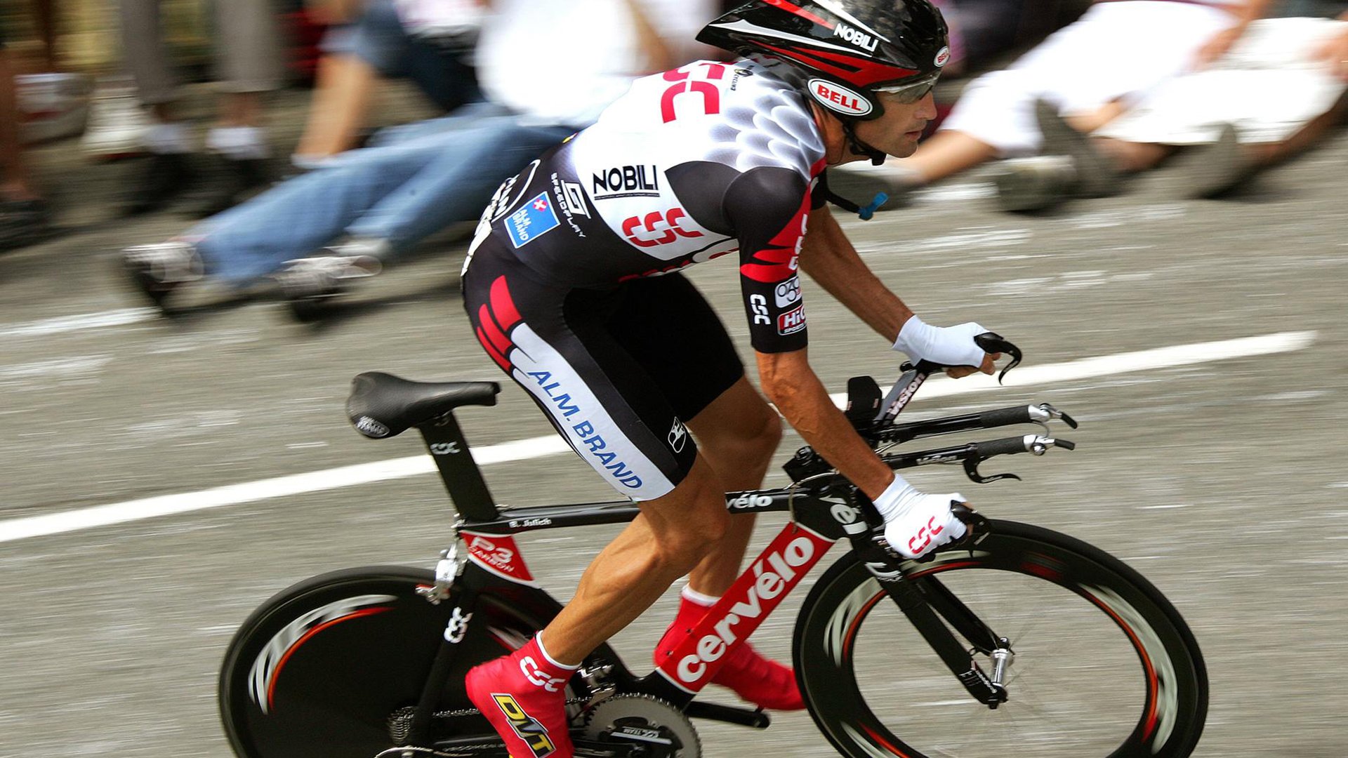 “罗密欧·冈萨雷斯的全能技术,成为阿根廷美洲狮队的关键球员”